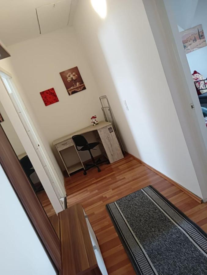 Stella S Monteurswohnungen Werdau Bagian luar foto